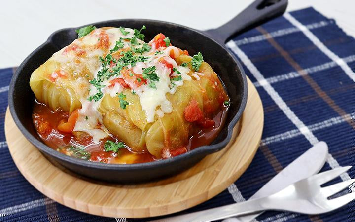 Rolled cabbage – UMAMI TO THE WORLD